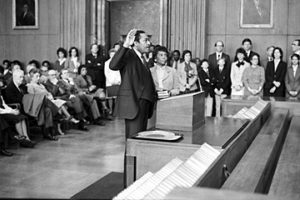 February 3, 1983 – Henry Frye Sworn in as NC Supreme Court Justice